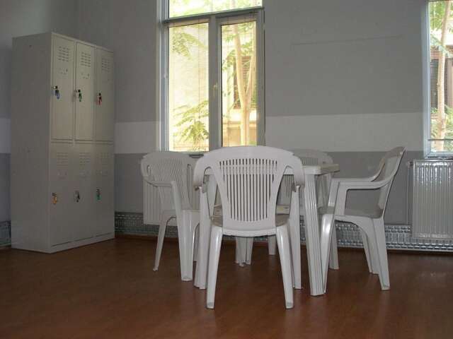 Хостелы Kretan Hostel Бухарест-22