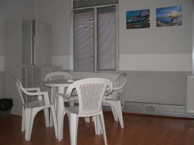Хостелы Kretan Hostel Бухарест-25